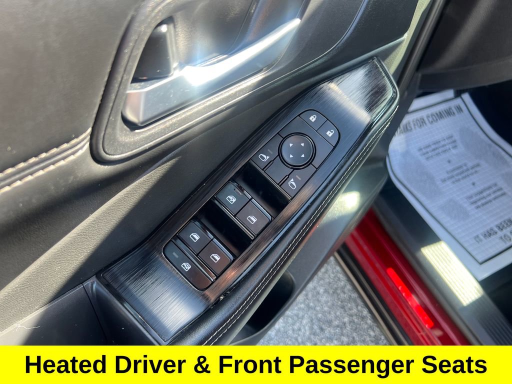 Used 2023 Nissan Rogue SV w/ SV Premium B Package image 12