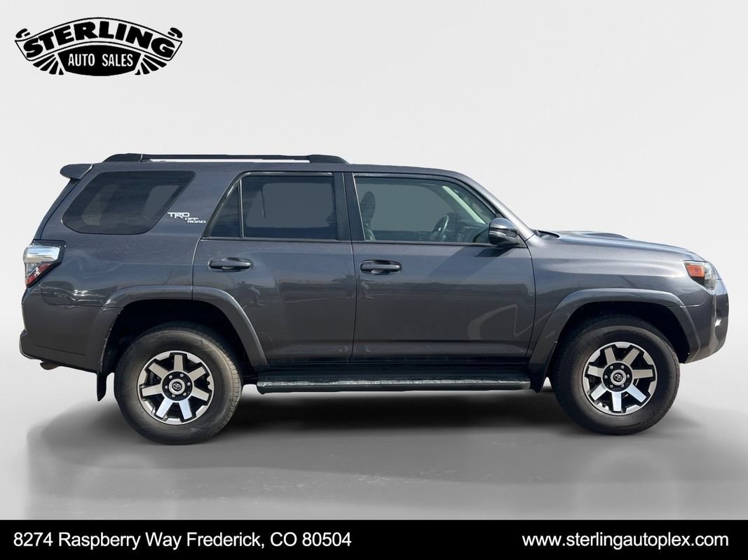 Used 2022 Toyota 4Runner TRD Off-Road Premium AWD/4WD image 6