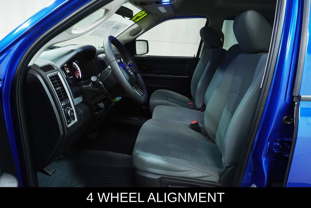 Used 2019 RAM 1500 Express w/ Express Value Package AWD/4WD image 2