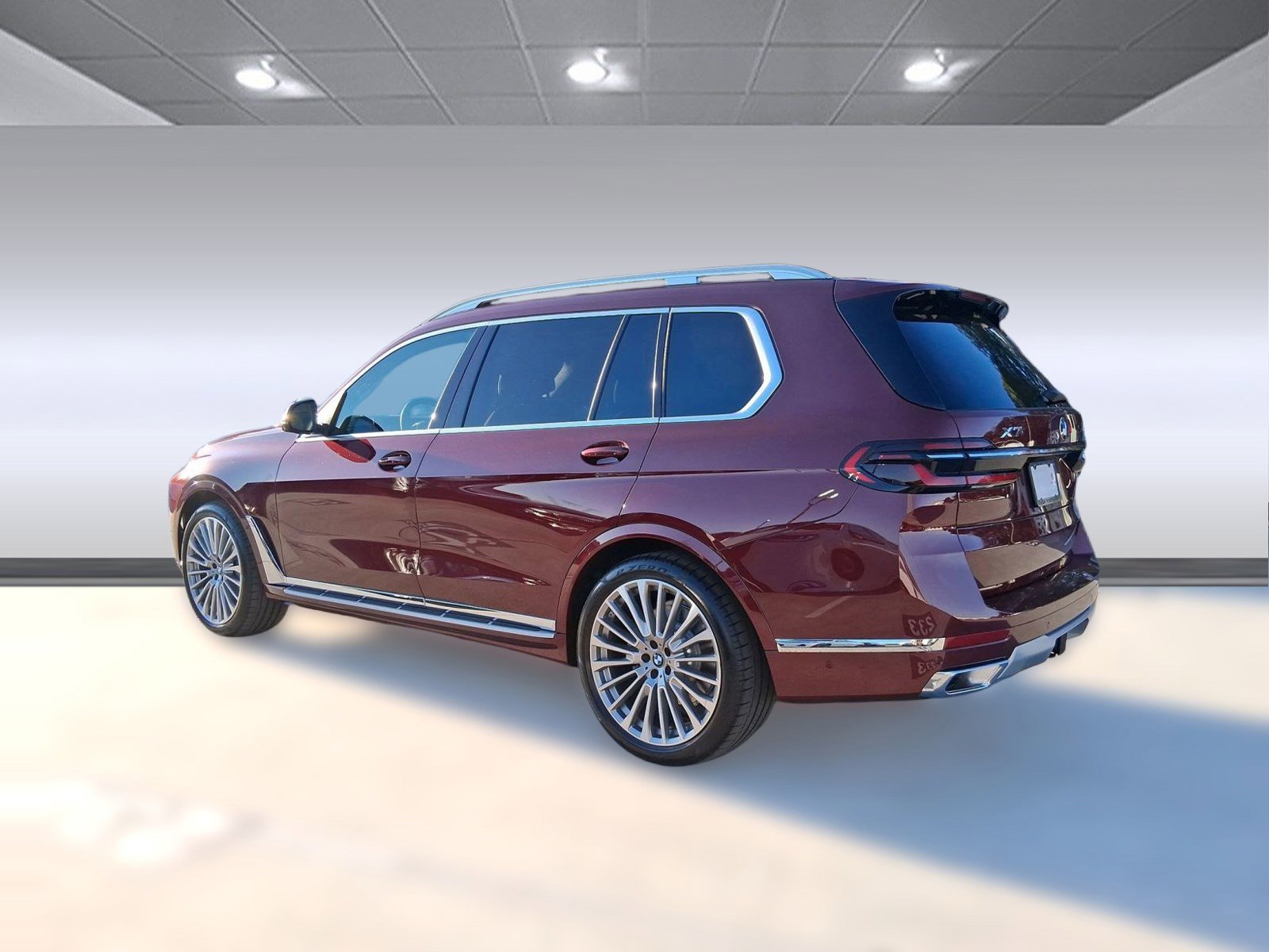 Used 2026 BMW X7 xDrive40i AWD/4WD image 3