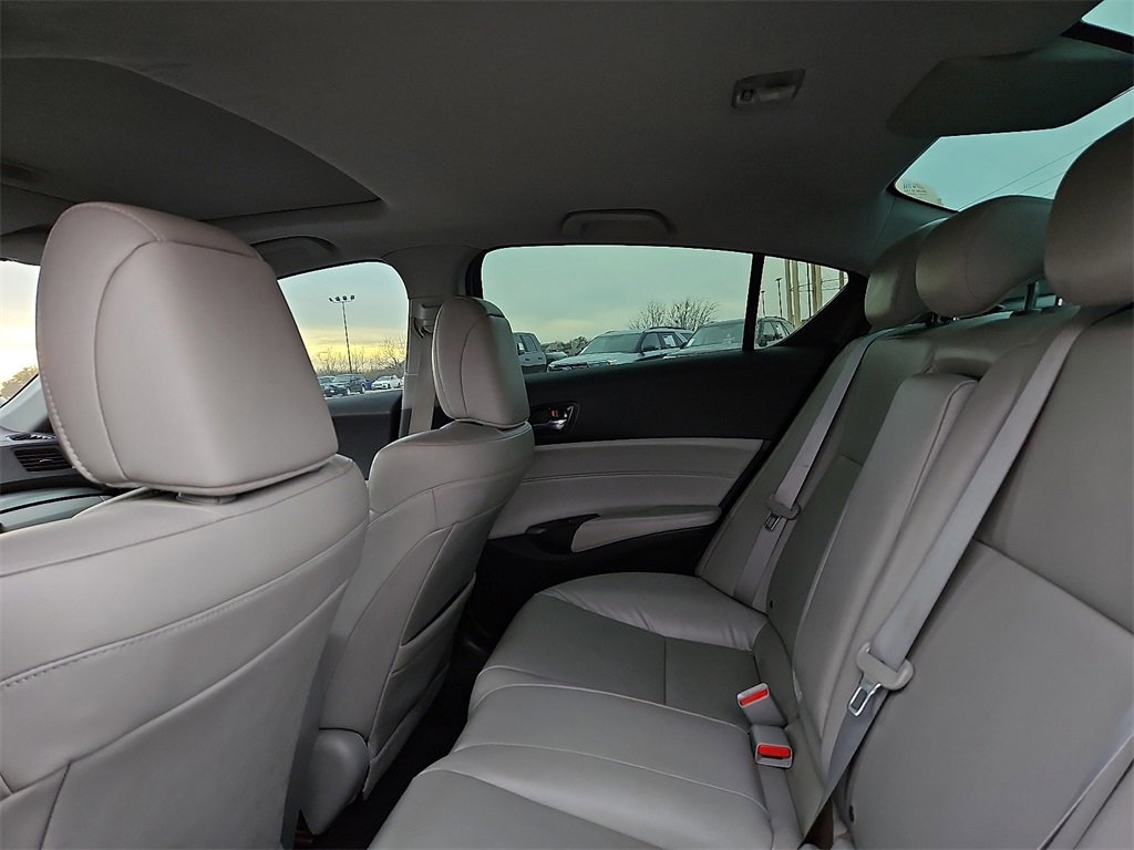 Used 2016 Acura ILX image 17