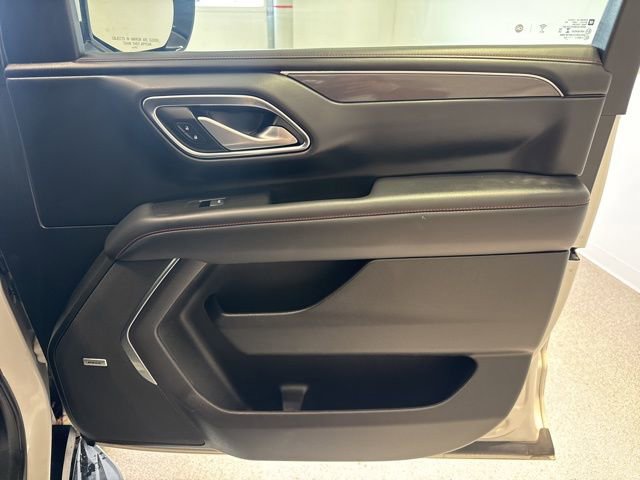 Used 2022 Chevrolet Tahoe RST w/ Luxury Package image 17