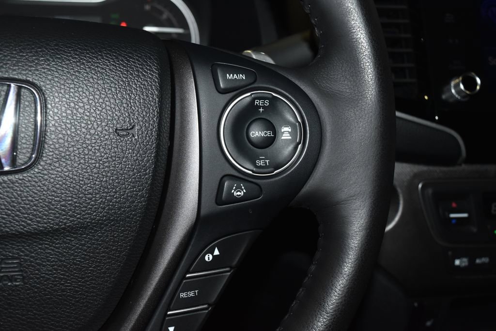 Used 2023 Honda Ridgeline RTL-E image 11