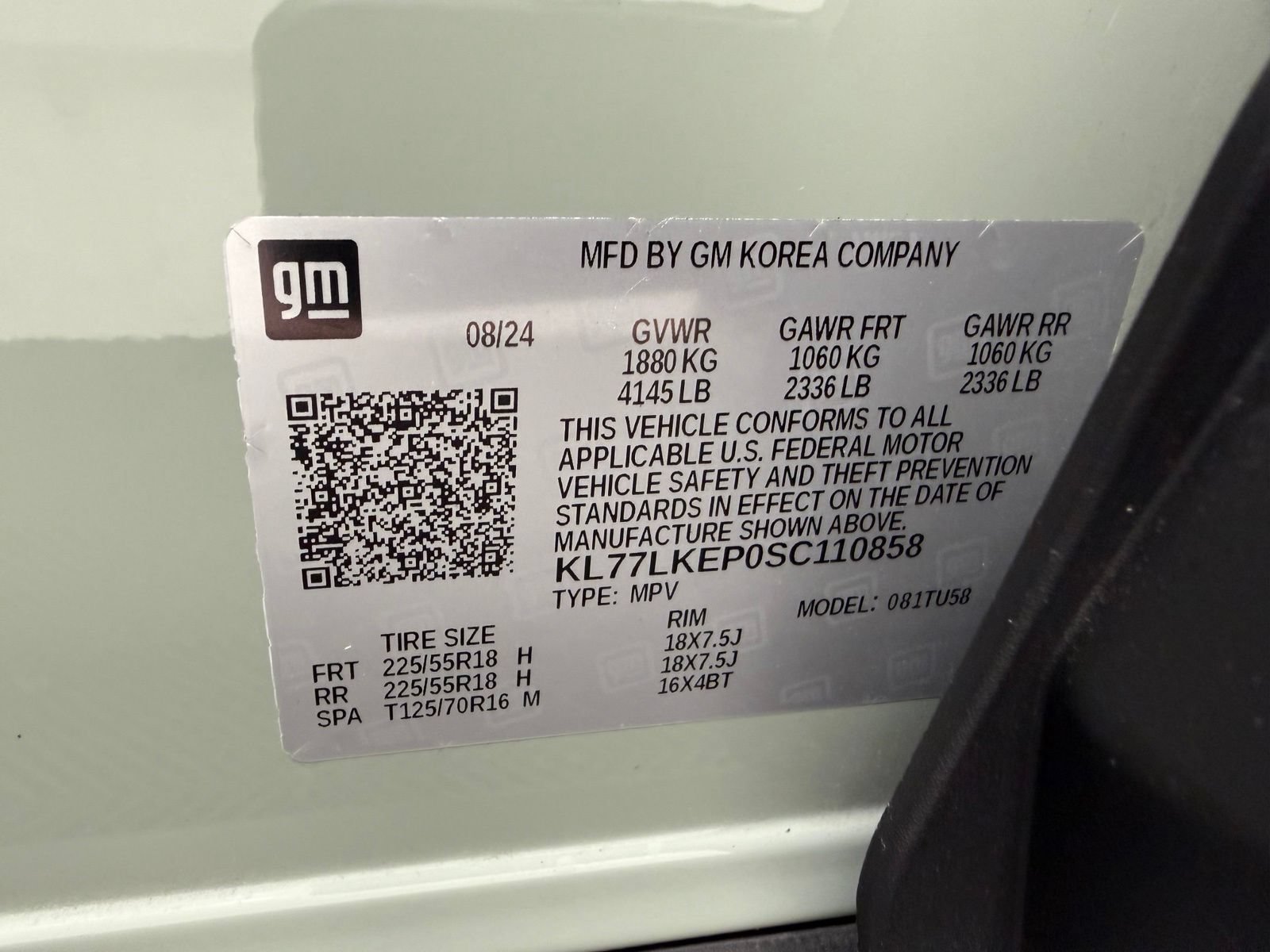Used 2025 Chevrolet Trax ACTIV w/ Sunroof Package FWD image 17