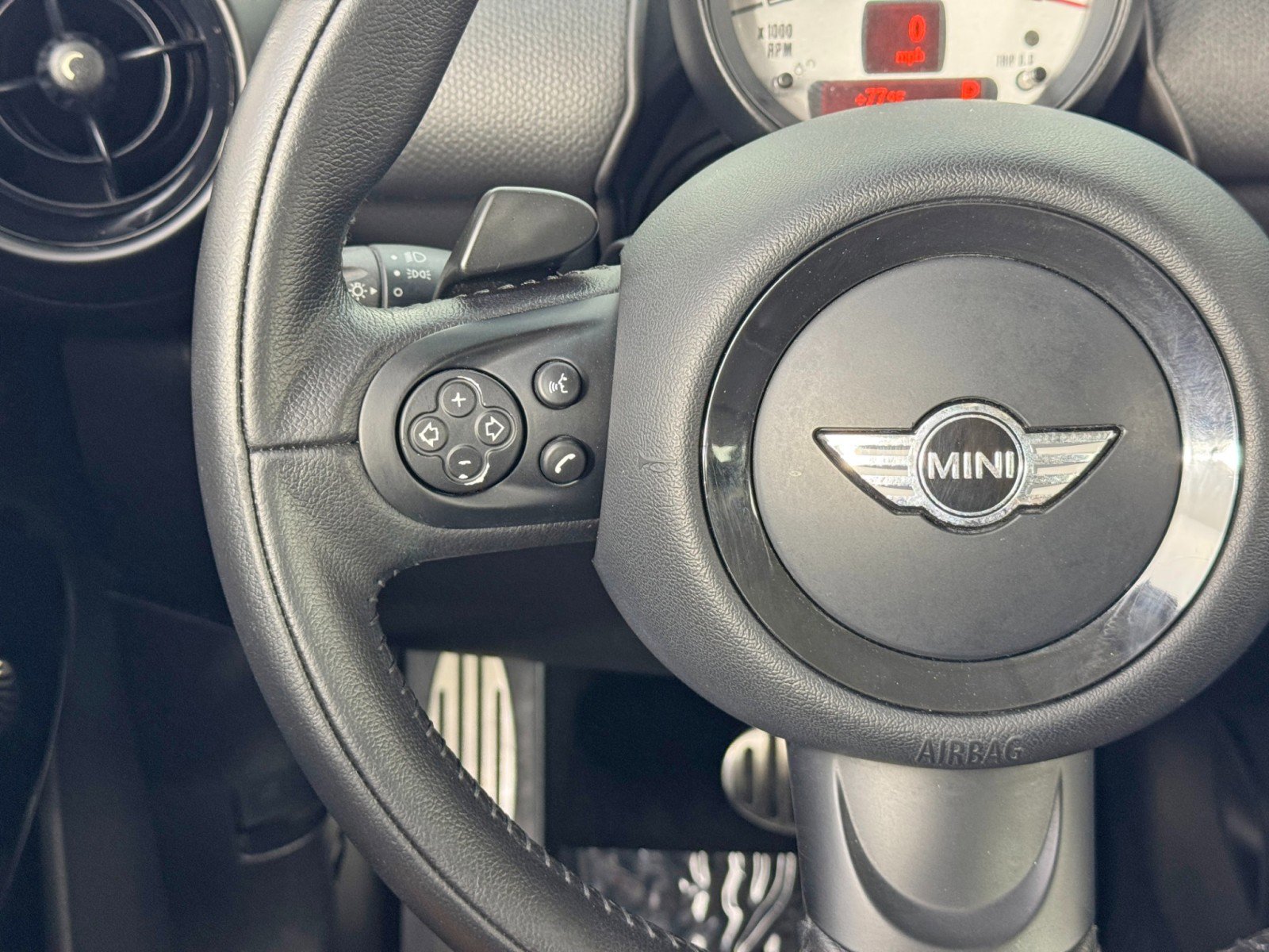 Used 2014 MINI Cooper Paceman S image 18