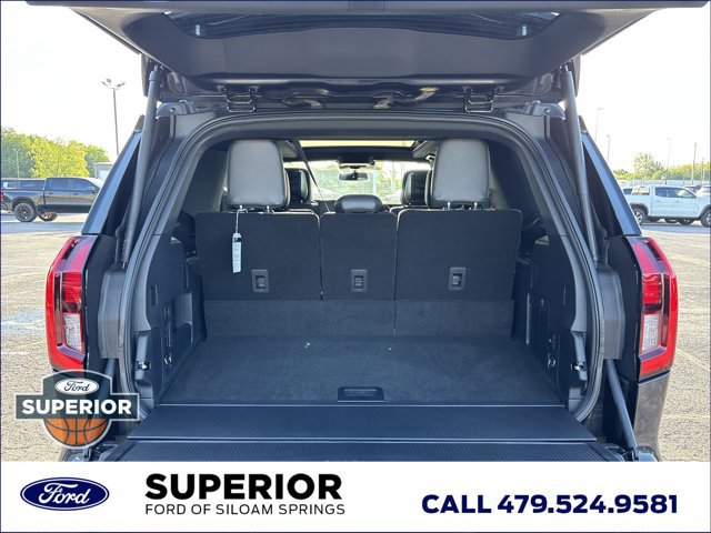 Used 2026 Ford Expedition Tremor AWD/4WD image 6