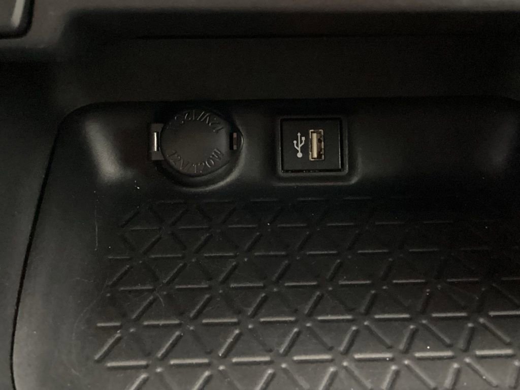 Used 2024 Toyota RAV4 XLE image 23