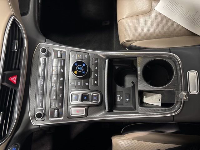 Used 2022 Hyundai Santa Fe Limited AWD/4WD image 29