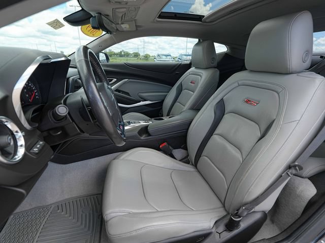 Used 2019 Chevrolet Camaro SS RWD image 18