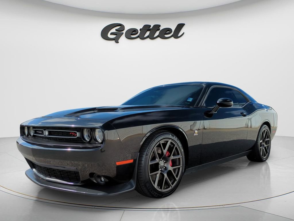 Used 2018 Dodge Challenger R/T Scat Pack w/ Leather Interior Group RWD video 1