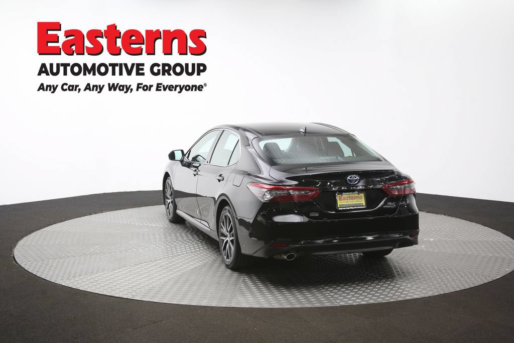 Used 2022 Toyota Camry XLE FWD image 65
