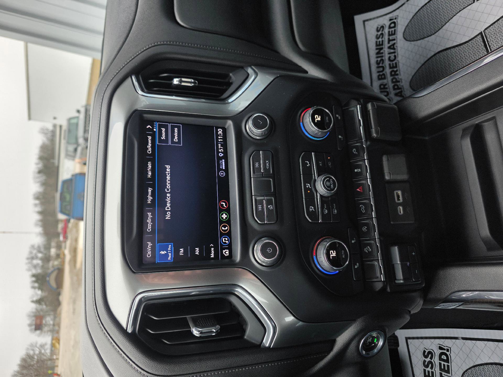 Used 2020 Chevrolet Silverado 1500 LT Trail Boss w/ Midnight Edition image 15