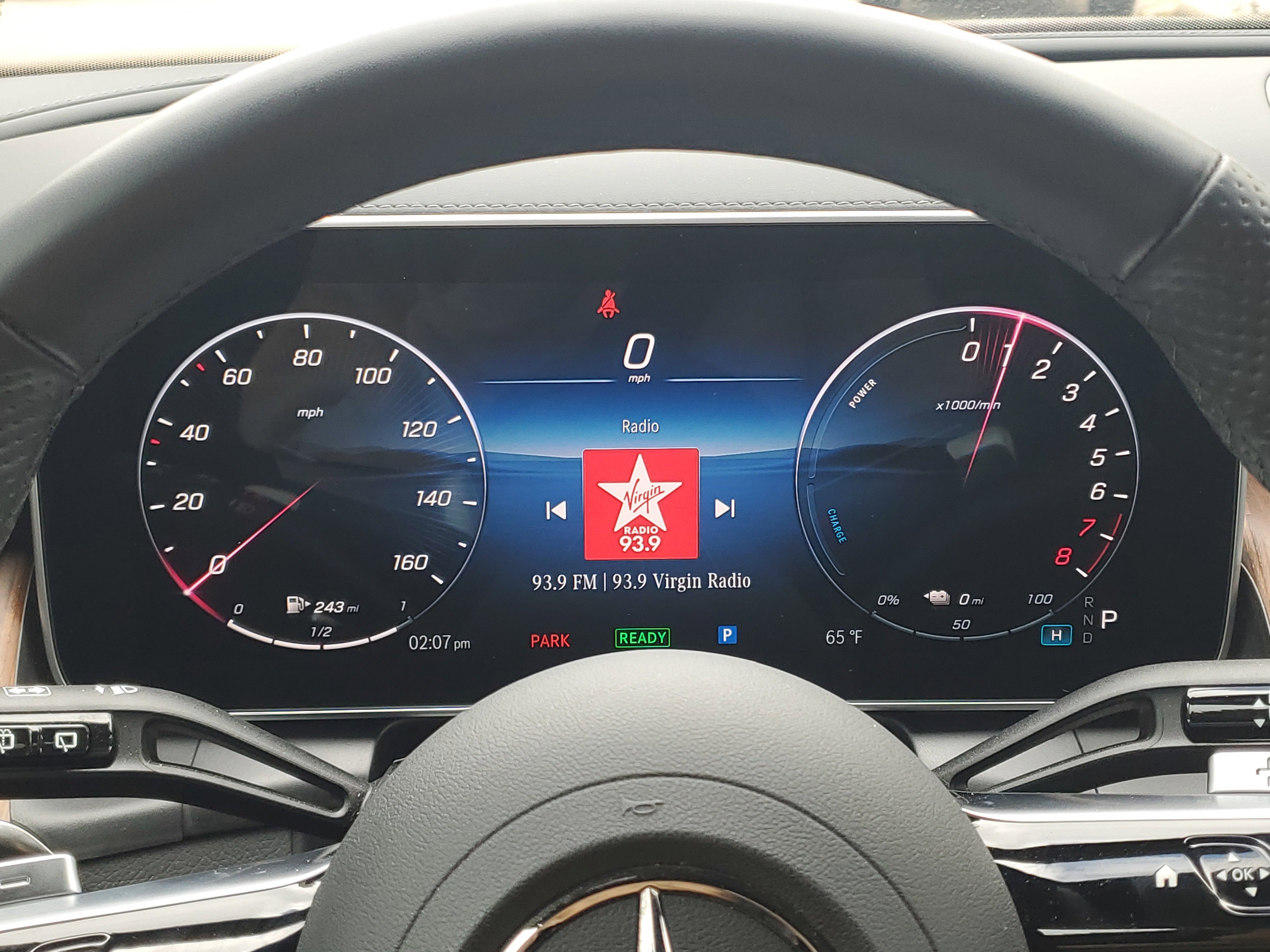 Used 2025 Mercedes-Benz GLC 350e 4MATIC image 14