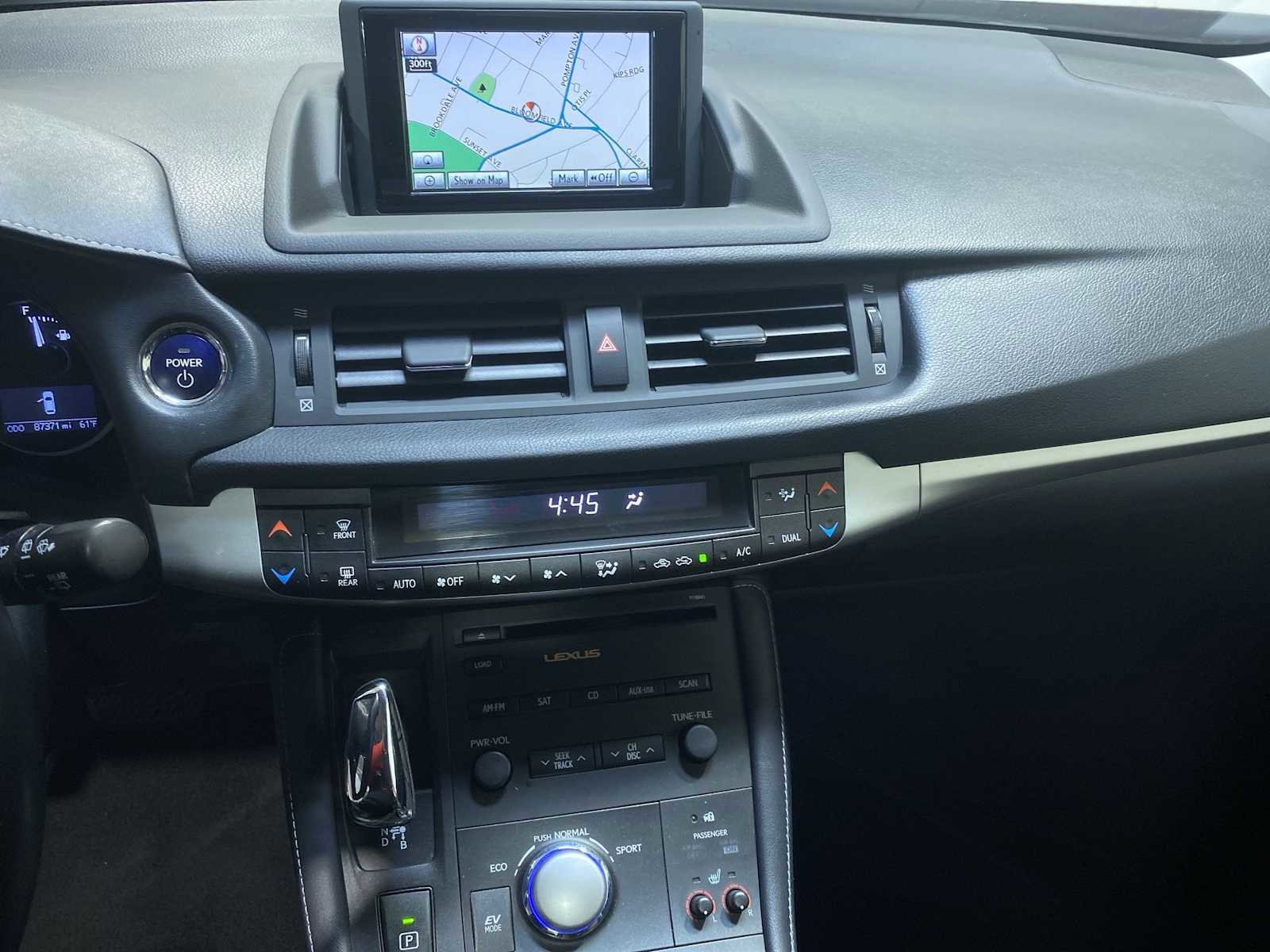 Used 2011 Lexus CT 200h Premium w/ Premium Audio Pkg FWD image 16