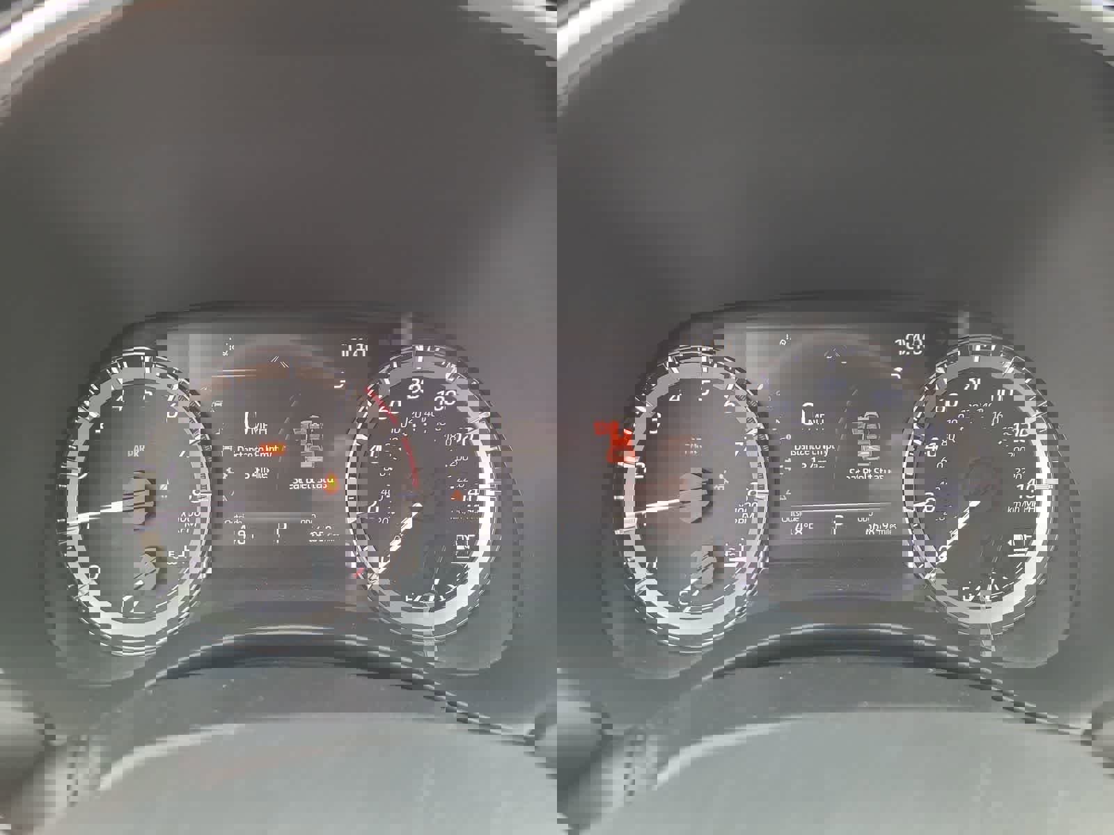 Used 2023 Toyota Highlander XLE image 26