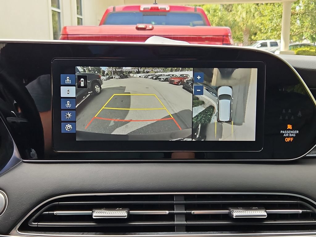 Used 2021 Hyundai Palisade Limited FWD image 17