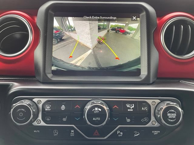 Used 2021 Jeep Wrangler Unlimited Rubicon AWD/4WD image 2