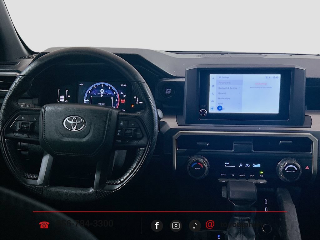 Used 2025 Toyota Tacoma SR5 AWD/4WD image 19