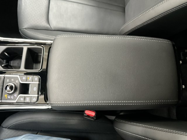 Certified 2026 Kia Sorento SX AWD/4WD image 25