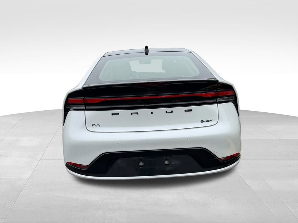 Used 2025 Toyota Prius AWD image 6