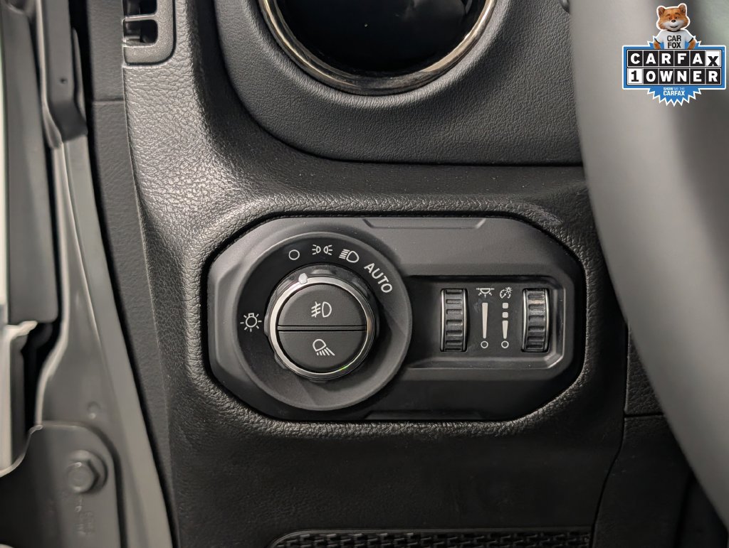 Used 2022 Jeep Gladiator Overland AWD/4WD image 22