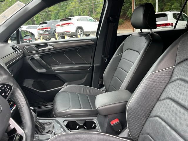 Used 2024 Volkswagen Tiguan SEL R-Line AWD/4WD image 10