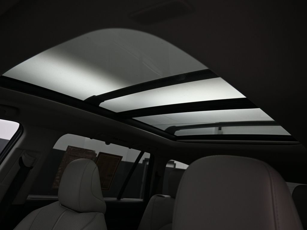 Certified 2026 Toyota Grand Highlander Limited image 28