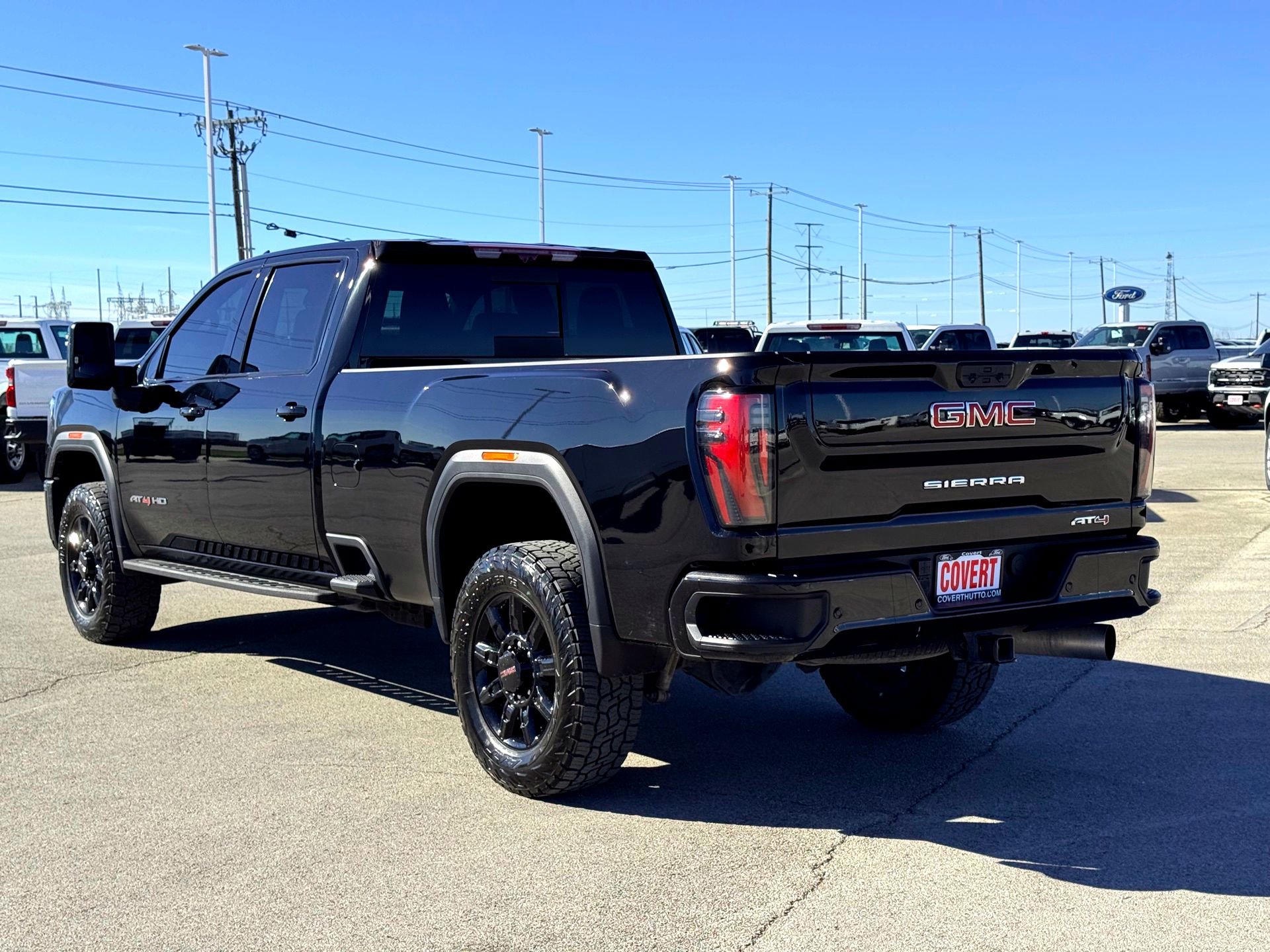 Used 2024 GMC Sierra 3500 AT4 w/ AT4 Premium Plus Package image 9