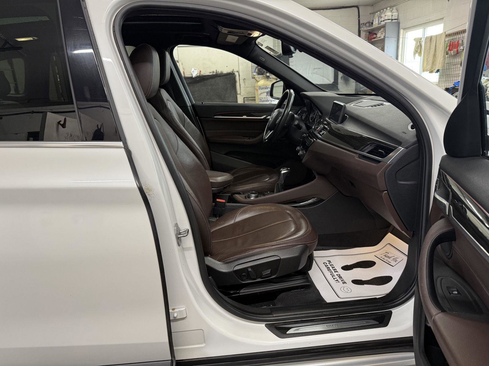 Used 2016 BMW X1 xDrive28i AWD/4WD image 30