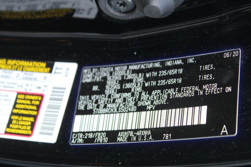 Used 2020 Toyota Highlander LE image 17