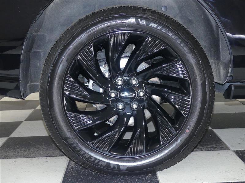 Used 2025 Lincoln Navigator Reserve w/ Jet Appearance Package image 43