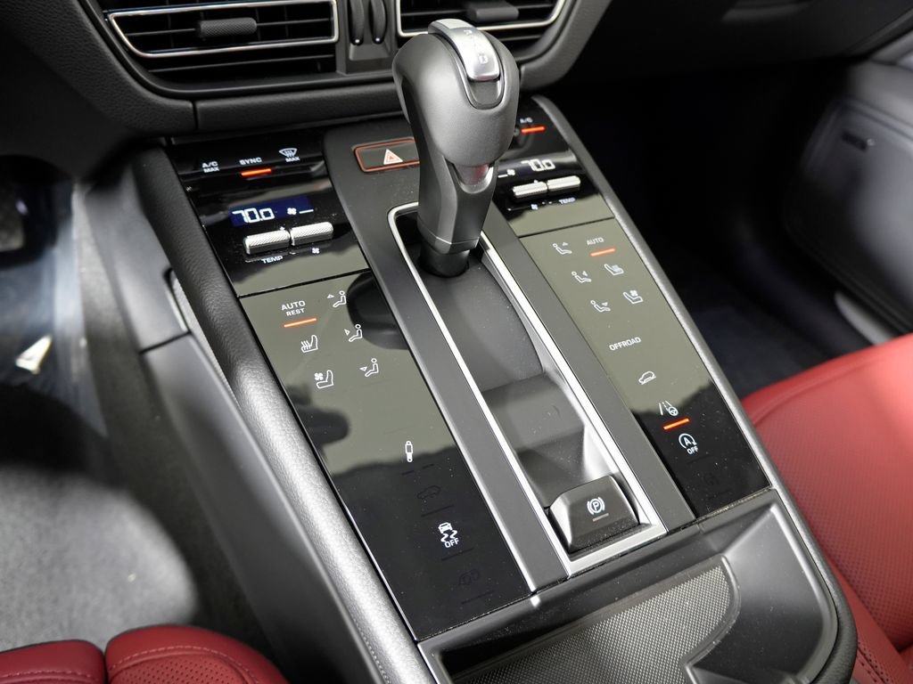 New 2026 Porsche Macan S AWD/4WD image 29
