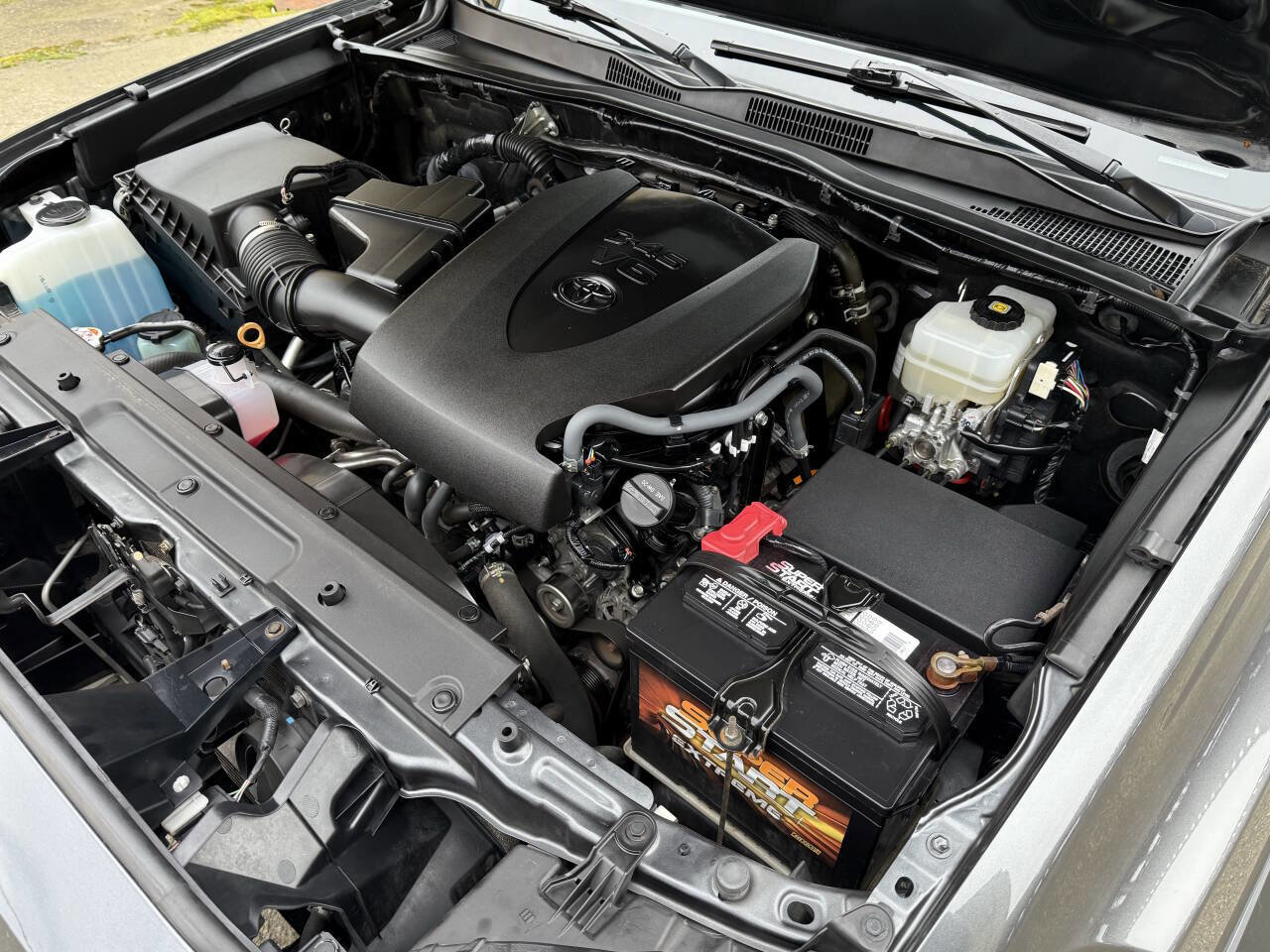 Used 2020 Toyota Tacoma TRD Off-Road w/ Blackout Package image 26