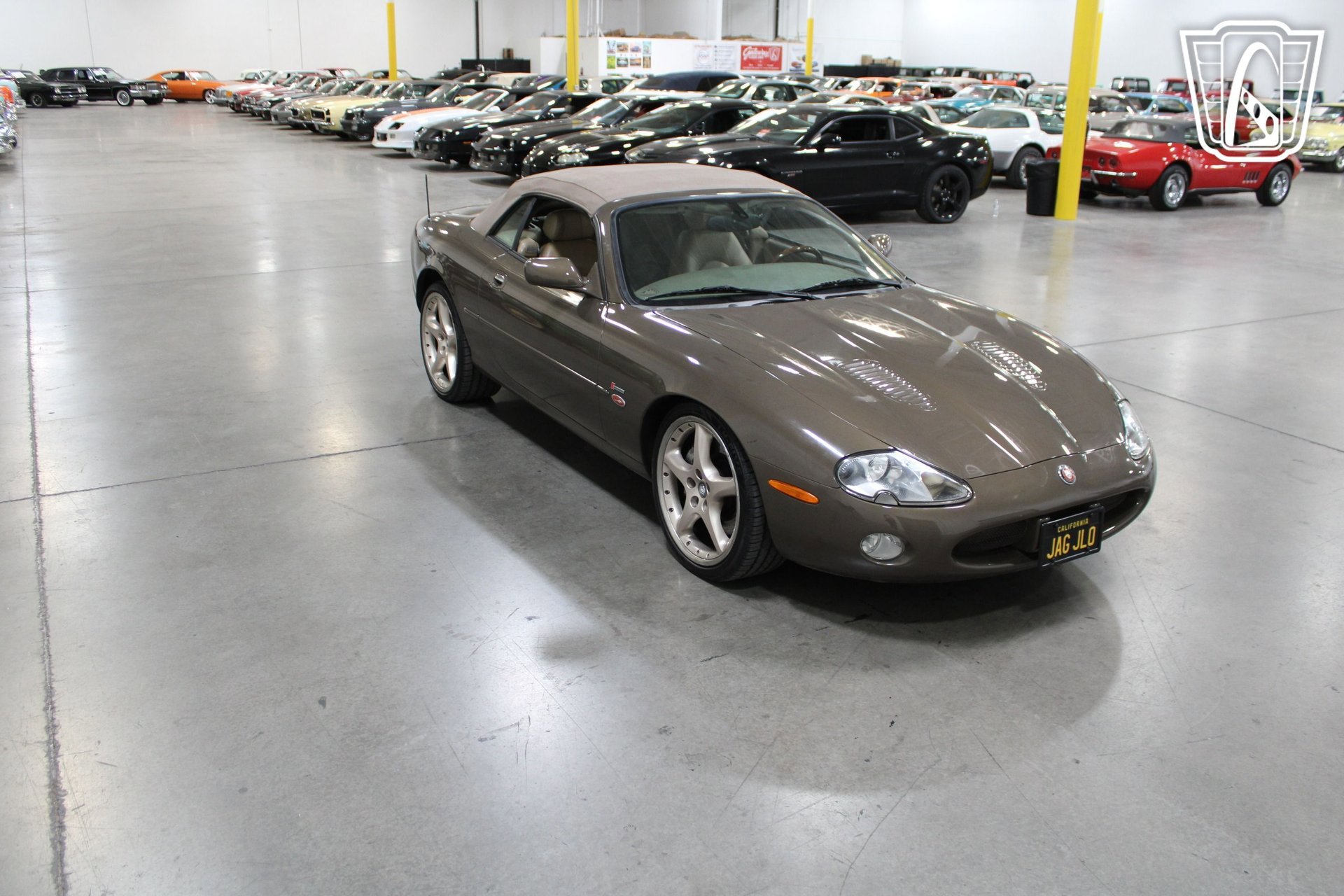 Used 2001 Jaguar XK8 Convertible RWD image 13