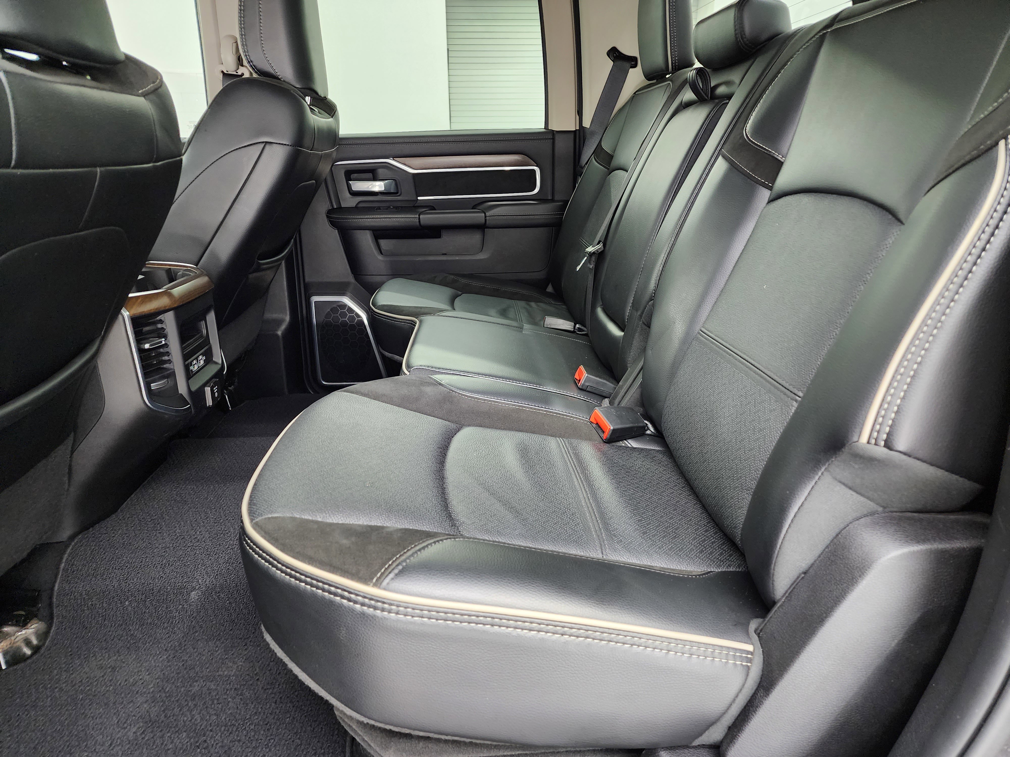 Used 2024 RAM 3500 Laramie w/ Safety Group image 9