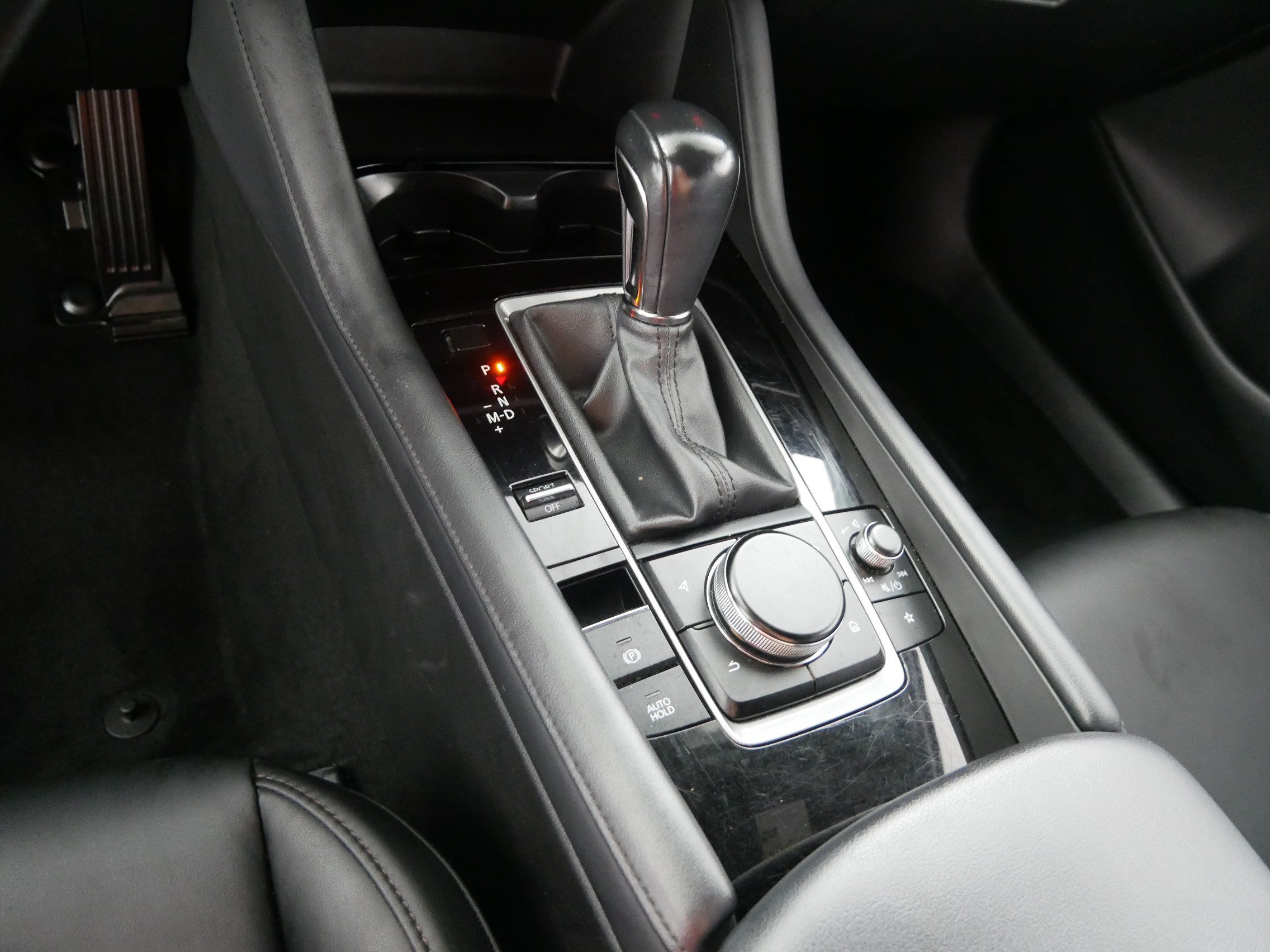 Used 2025 MAZDA MAZDA3 s Sport FWD image 24