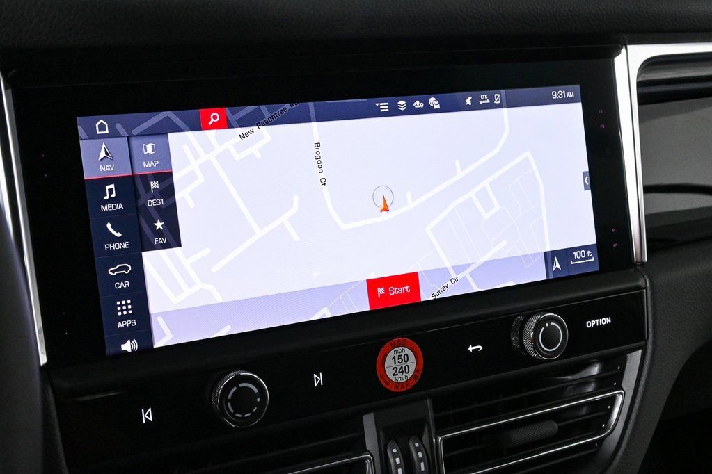 Used 2025 Porsche Macan image 15