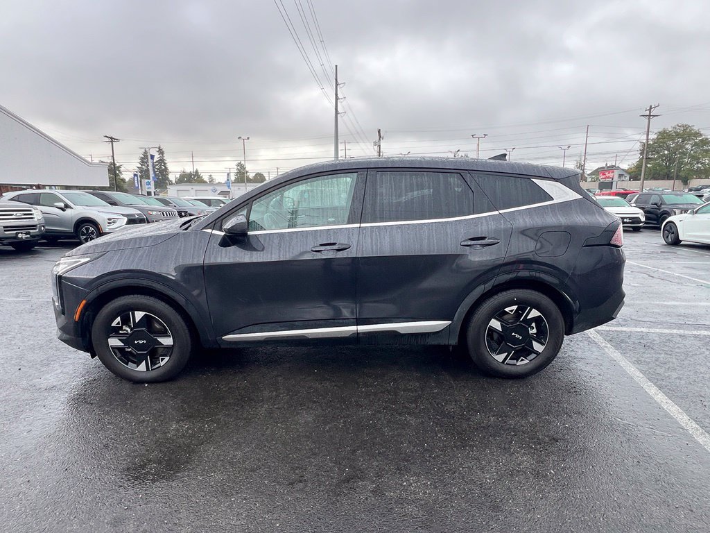 Certified 2026 Kia Sportage LX FWD image 6