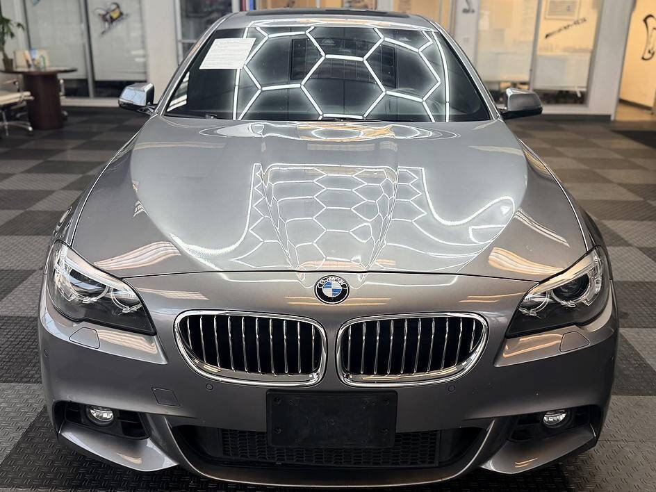 Used 2016 BMW 528i Sedan RWD image 2