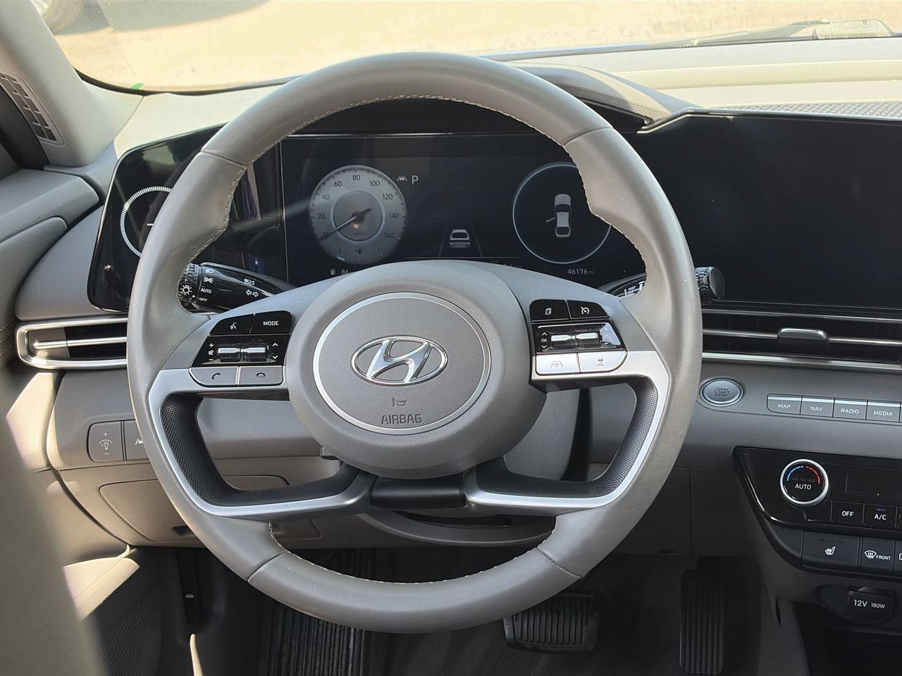 Certified 2023 Hyundai Elantra SEL w/ Convenience Package FWD image 13