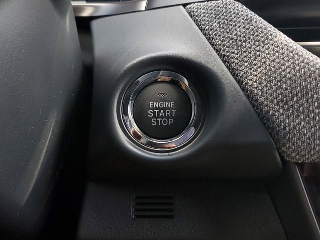 New 2026 Subaru Outback Limited AWD/4WD image 33
