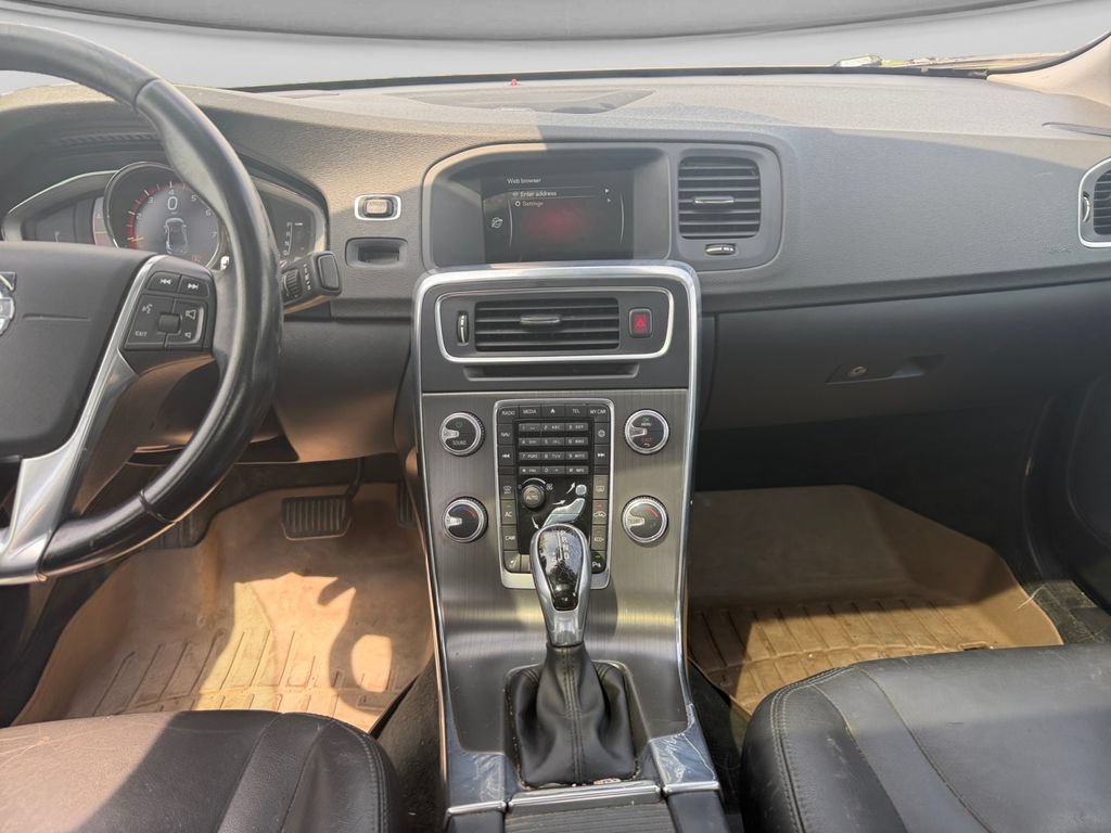 Used 2015 Volvo S60 T5 Platinum FWD image 25