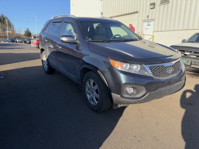 Used 2013 Kia Sorento LX w/ Convenience Pkg image 4