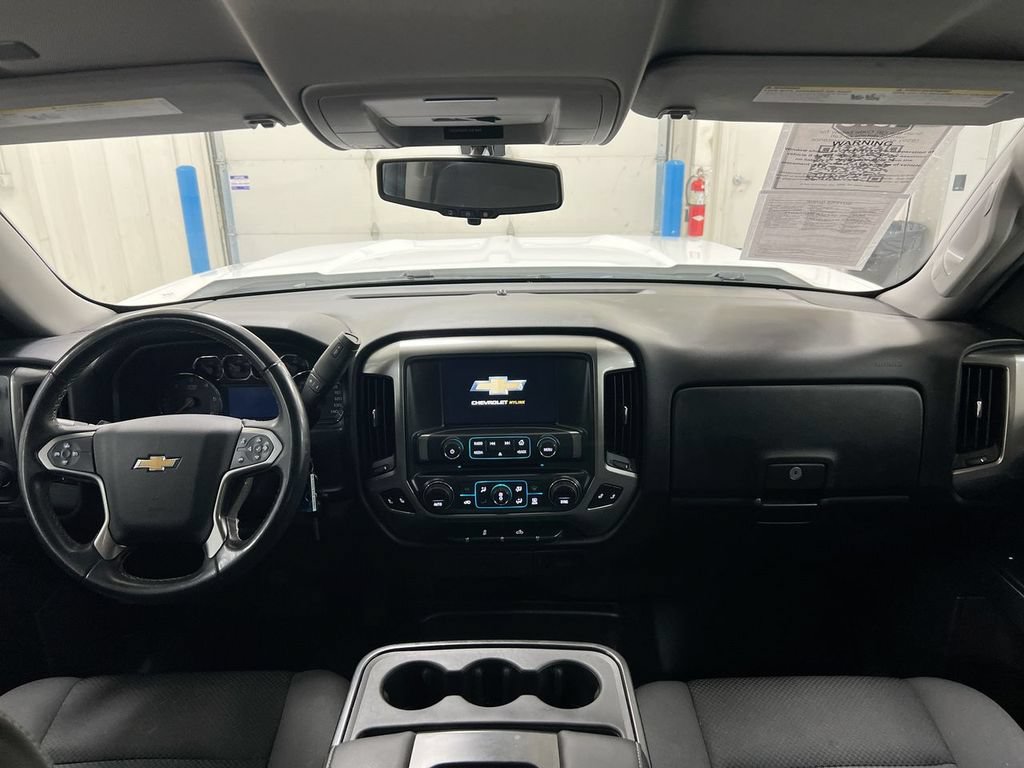 Used 2018 Chevrolet Silverado 1500 LT w/ All Star Edition AWD/4WD image 10