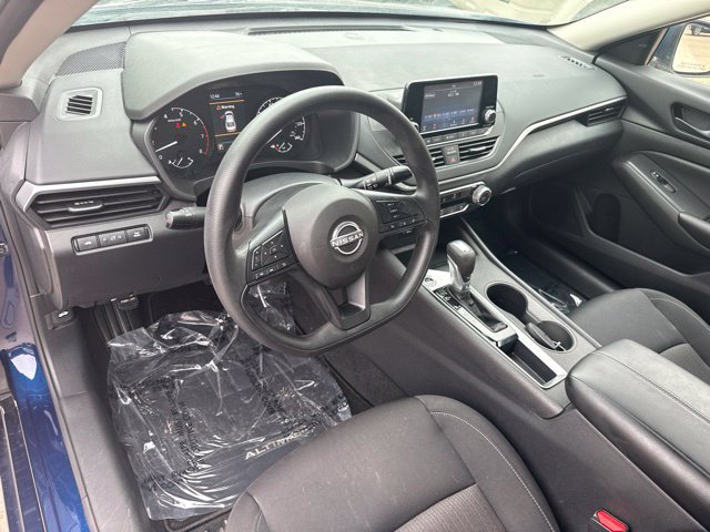 Used 2023 Nissan Altima 2.5 S FWD image 13