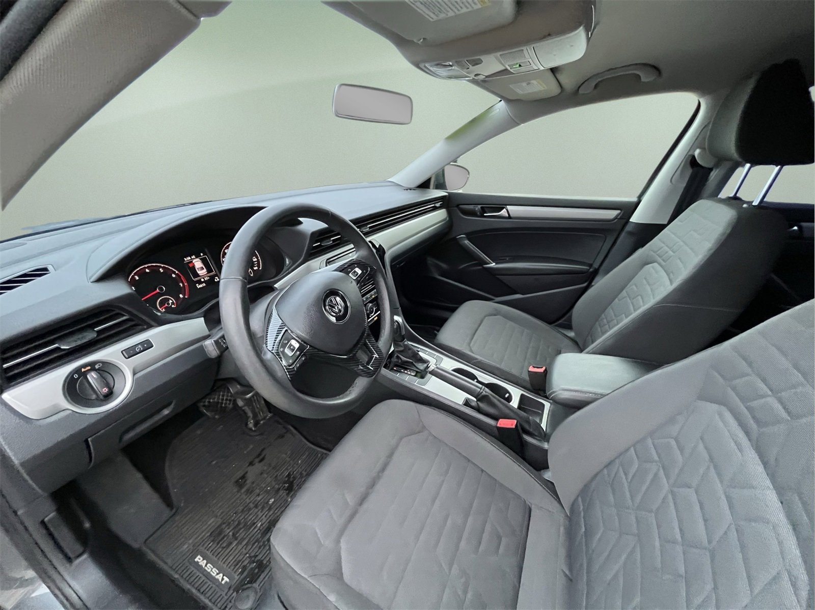 Used 2021 Volkswagen Passat 2.0T S image 13