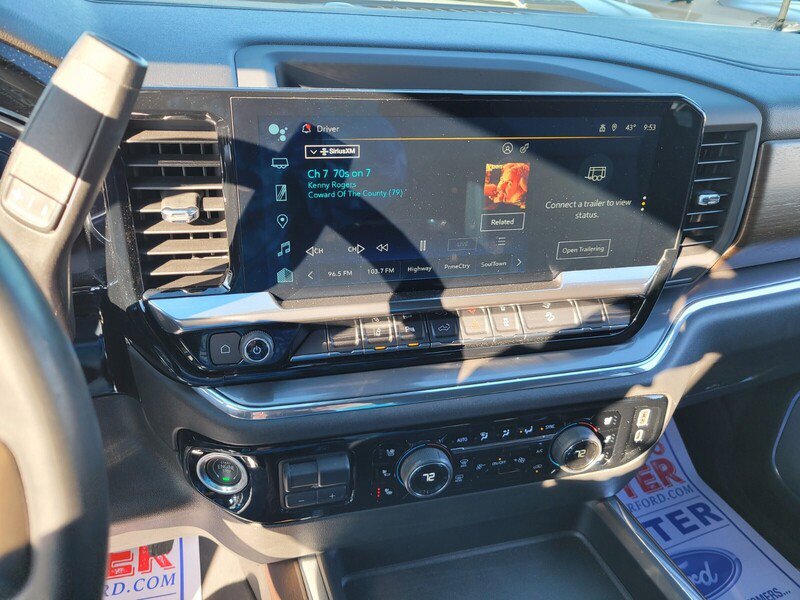 Used 2024 Chevrolet Silverado 2500 High Country w/ Z71 Off-Road Package image 19