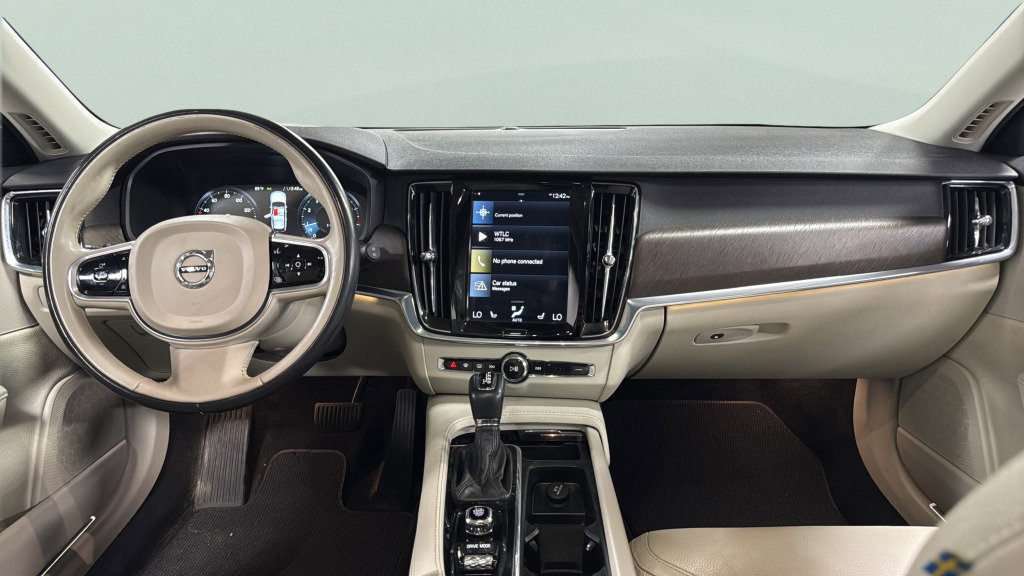 Used 2018 Volvo V90 T6 Cross Country w/ Convenience Package AWD/4WD image 36