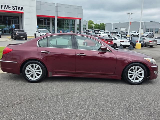 Used 2012 Hyundai Genesis 3.8 RWD image 13