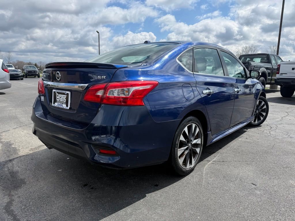 Used 2016 Nissan Sentra SR w/ Driver's Assist Package FWD image 7